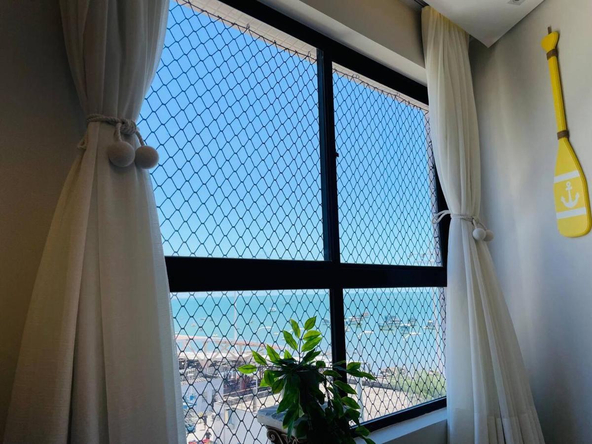 Flat Luxuoso Alto Padrao Frente Mar Com 2 No Iate Plaza