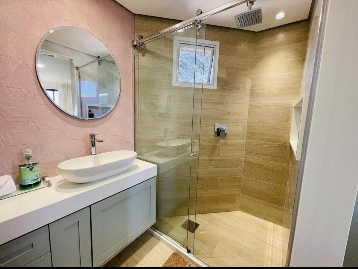 Flat Luxuoso Alto Padrao Frente Mar Com 2 No Iate Plaza Apartamento Fortaleza (Ceara)