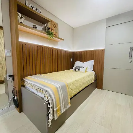 Flat Luxuoso Alto Padrao Frente Mar Com 2 No Iate Plaza Apartamento Fortaleza (Ceara)